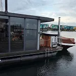Exclusieve Houseboat La Mare 12 X 5 Meter Met Sauna En Hottup