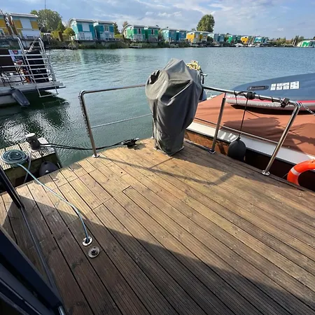 Exclusieve Houseboat La Mare 12 X 5 Meter Met Sauna, Hottup En Airco Botel
