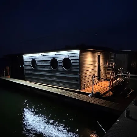 Exclusieve Houseboat La Mare 12 X 5 Meter Met Sauna, Hottup En Airco Botel *