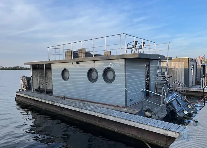 Exclusieve Houseboat La Mare 12 X 5 Meter Met Sauna Maasbommel